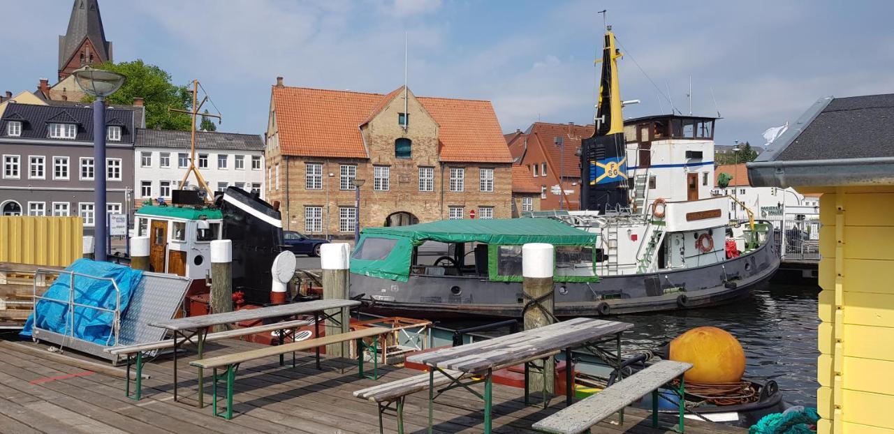 Апартаменты Kapitainskoje Direkt Am Hafen Flensburgs Экстерьер фото
